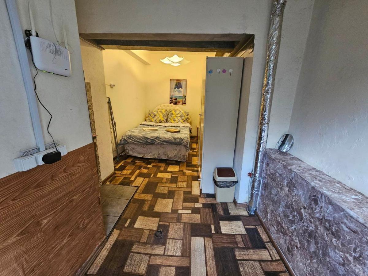 Cozy Studio In Yerevan'S Center Екстериор снимка